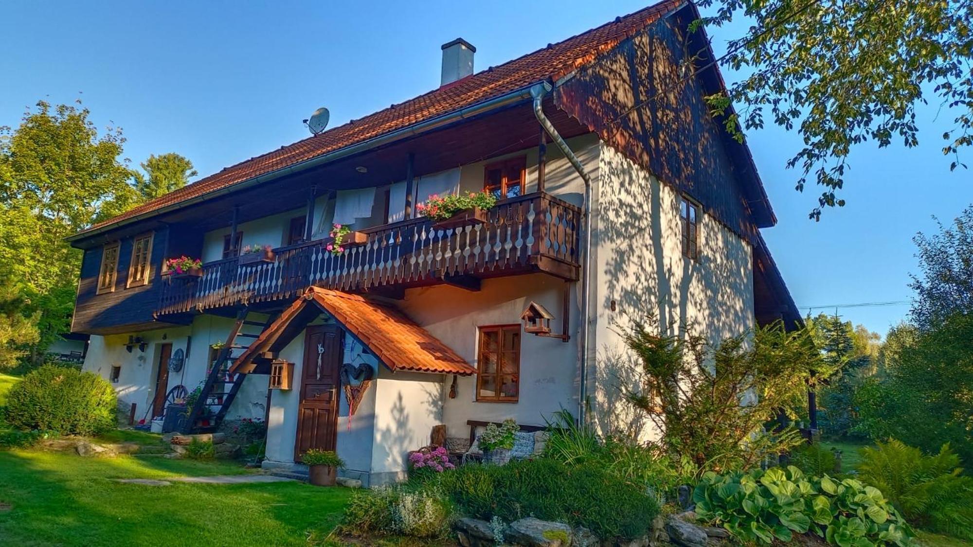 Chaloupka U Jiriho Hotel Nová Pec Exterior photo